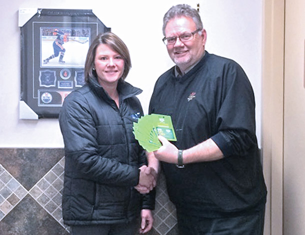 Congratulations to Paula Gagnon, who won $500 in Co-op gift cards from the Wild Rose Co-op Killam Food Store. Gagnon, left, was presented with the gift cards by Killam Co-op Manager Eric Heistad after her name was drawn following a promotion where every purchase earned an entry for a chance to win. Originally published in the January 26, 2016 edition of The Community Press – on newsstands now and via E-Subscription. 