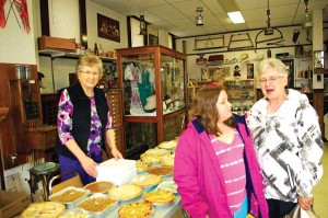 Se-Easter-Pie-Sale-Apr-10-12