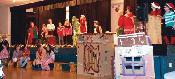 Hardisty-Gr-7-8-grinch-cast-2012