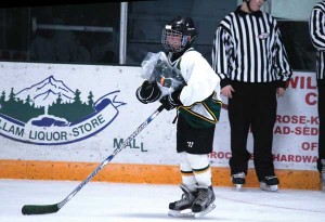 Ki-hockey-4-Jan-22-13