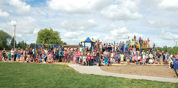 Se-Playground-group-shot-Jun-24-14