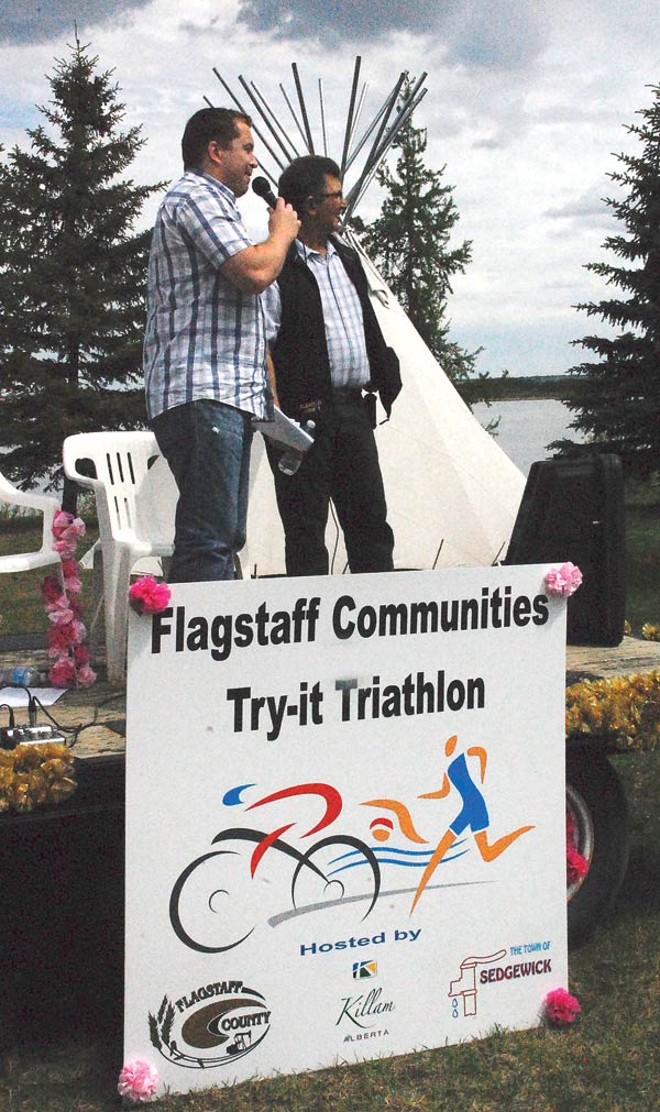 Flagstaff Rec. Coordinator Jim Fedyk and County Reeve Gerald Kuefler spoke during a brief closing ceremony.