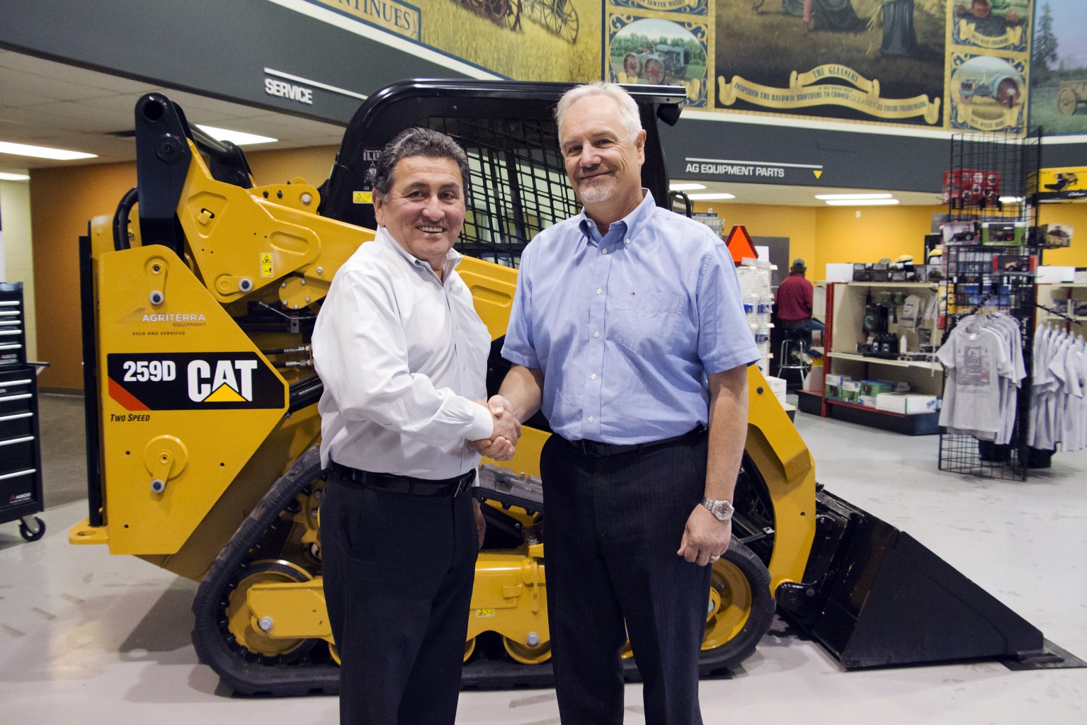 Finning partners with Agriterra in Alberta